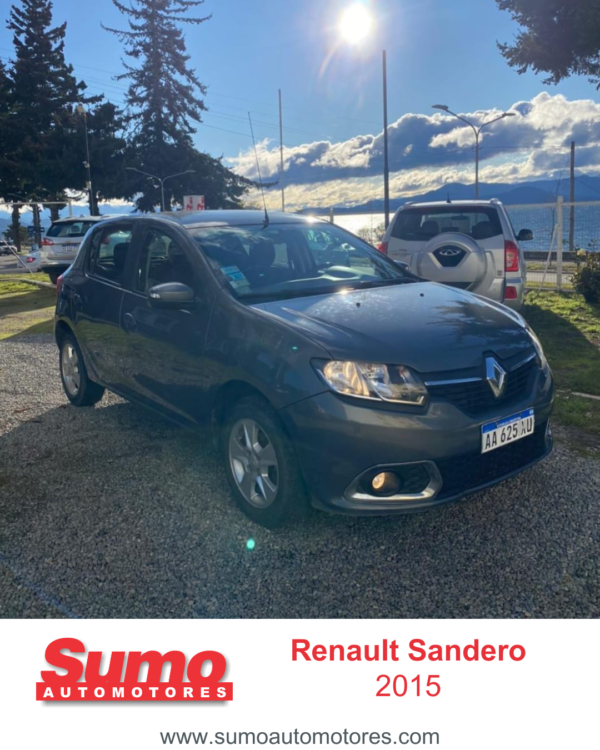RENAULT SANDERO Privilege 1.6 16V  2015