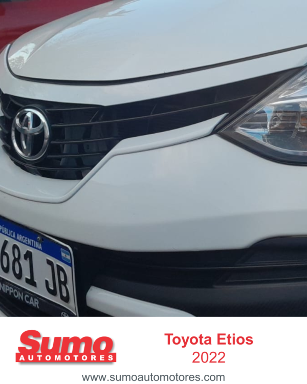 TOYOTA ETIOS X 1.45 6M/T  - 4 PUERTAS - 2022